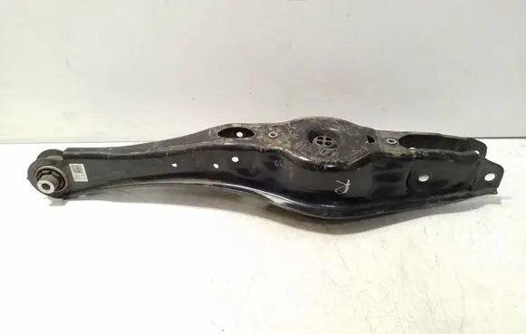 Volkswagen Golf VIII Rear upper control arm/wishbone 5WA505311A