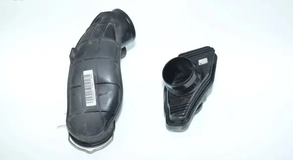 BMW 5 F10 F11 Intake resonator 8513672 8513459 11658513672