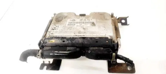 Volkswagen Golf IV Engine control unit/module 038906012M 0281001979