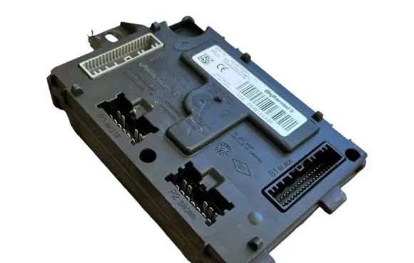 Renault Clio IV Other control units/modules 284b15639r a2c86184601