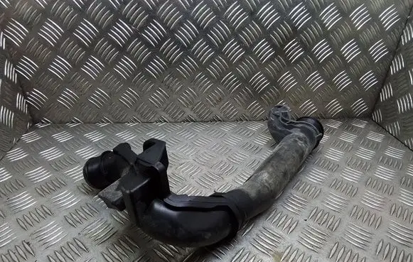 Intercooler hose/pipe