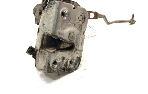 Mitsubishi Pajero Front door lock