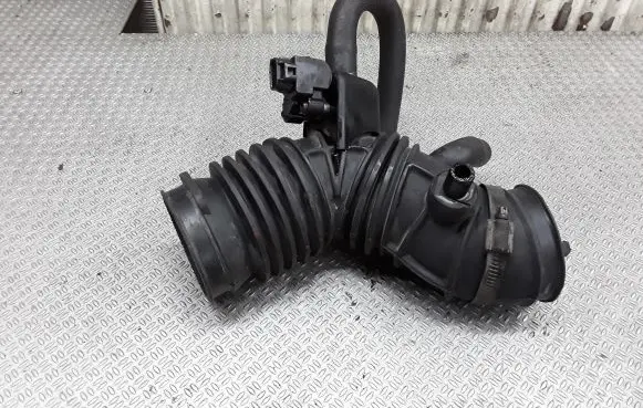 Volvo V70 Air intake duct part 9434476