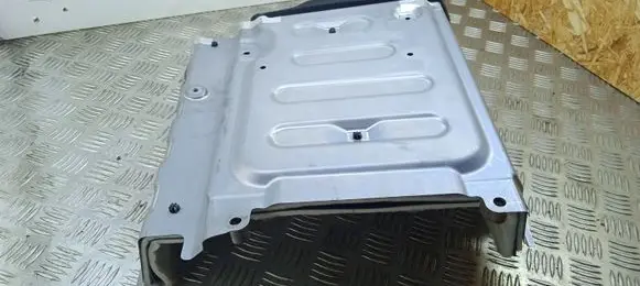 Mitsubishi Outlander Other body part
