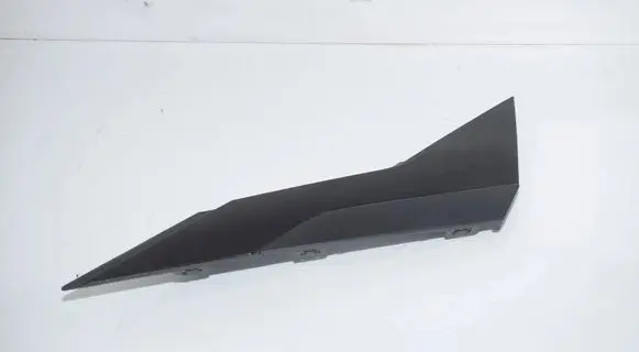 BMW i3 Front door glass trim molding 7290173 51137290173 7453547