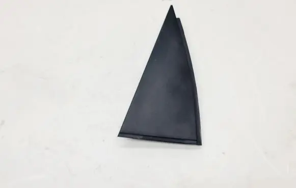 Opel Meriva B Other rear door trim element 1327111