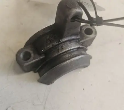 Audi A6 S6 C5 4B Camshaft holder 059457F