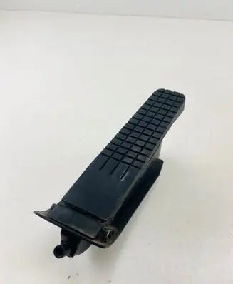 Porsche Boxster 986 Accelerator throttle pedal 9964230300