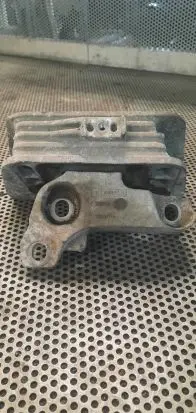 Renault Master III Gearbox mounting bracket 112108180R 26018 326075