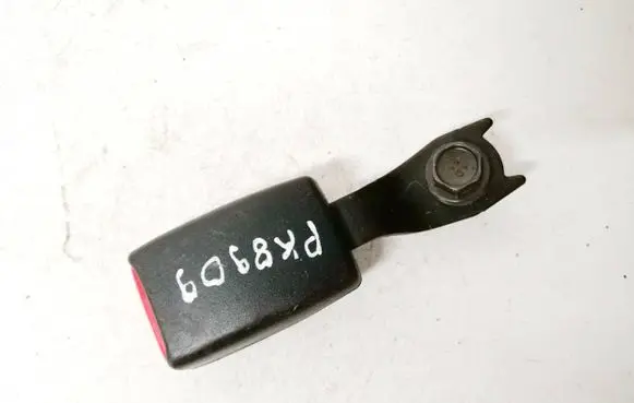 Mitsubishi Grandis Front seatbelt buckle