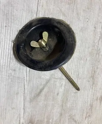 Mercedes-Benz SL R129 Spare wheel bolt