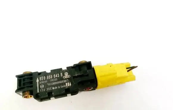 Audi A4 S4 B7 8E 8H Airbag deployment crash/impact sensor 8e0959643b