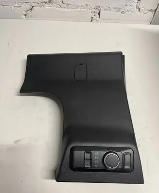 Ford Bronco Dashboard lower bottom trim panel LJ6BS044F09A M1PT13D061ACW T256112