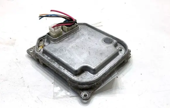 Lexus RX III Voltage converter/converter module 8596747010