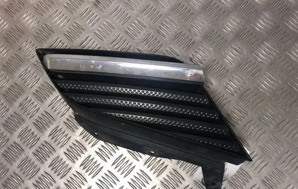 Nissan Primera Front bumper lower grill 62330AU300