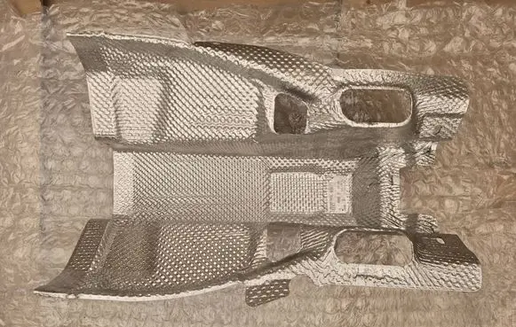Audi Q5 SQ5 Exhaust heat shield 8R0804160E 333222017