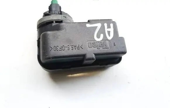 Volkswagen Golf IV Headlight level adjustment motor 1J0941295F