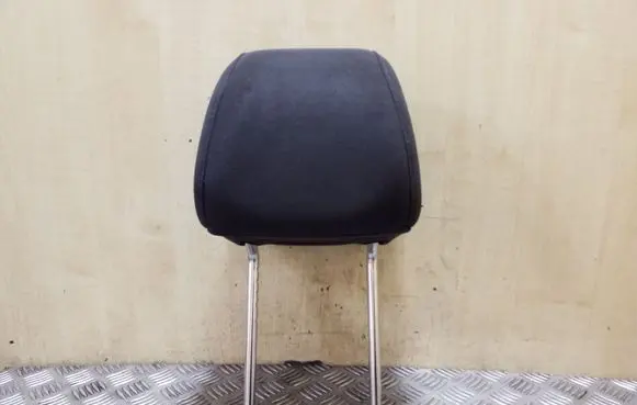 Chevrolet Orlando Front seat headrest 