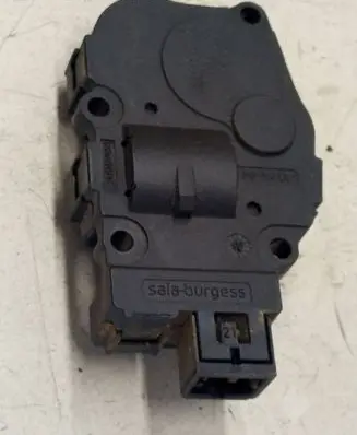 BMW 1 E81 E87 Air flap motor/actuator EFB322