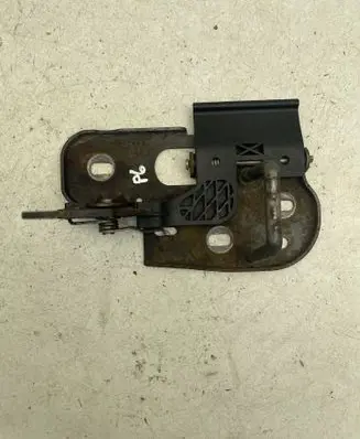 Volkswagen PASSAT B6 Engine bonnet/hood lock/catch