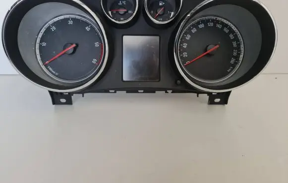 Opel Insignia A Speedometer (instrument cluster) 22783076 365903926