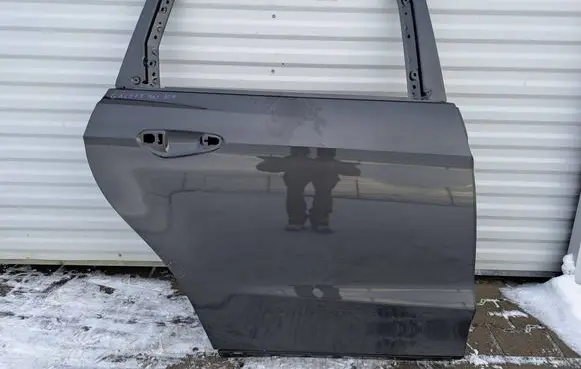 Ford Galaxy Rear door 