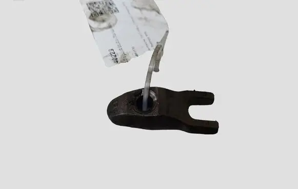 Hyundai i40 Fuel Injector clamp holder