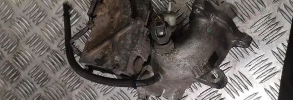 Toyota Corolla E120 E130 Throttle valve 8987221020