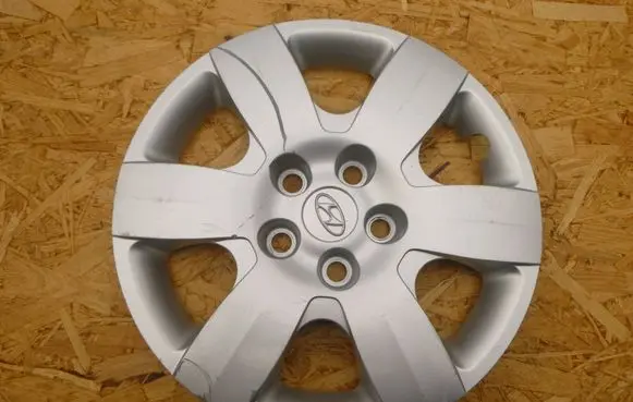 Hyundai Sonata R16 wheel hub/cap/trim 529603K540