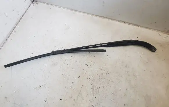 Audi A6 S6 C6 4F Front wiper blade arm 4939