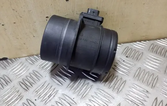 Skoda Superb B8 (3V) Mass air flow meter 0281002956 03L906461A