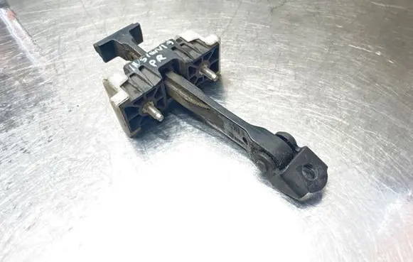Opel Insignia A Front door check strap stopper 13229108