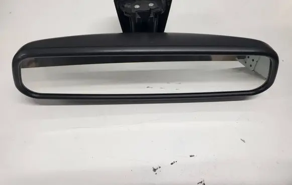 Rear view mirror (interior)