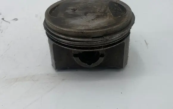 Porsche 911 Piston 91110394901