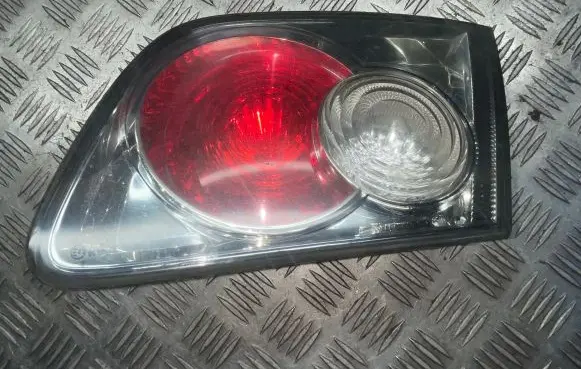 Mazda 6 Tailgate rear/tail lights