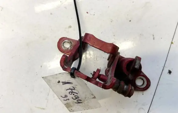 Dodge Caliber Rear door lower hinge