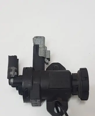 Citroen C5 Turbo solenoid valve 9635704380 0928400414