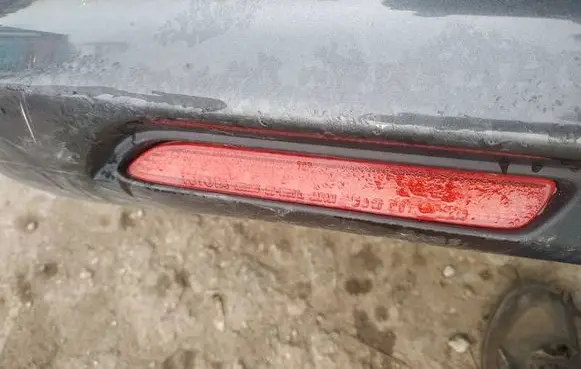 Rear tail light reflector