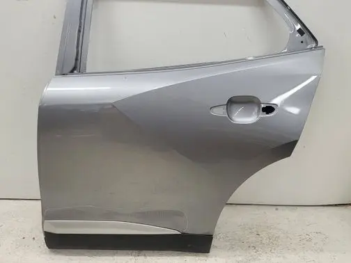 Peugeot 2008 II Rear door 