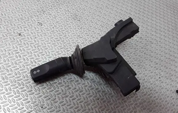 Ford Mondeo MK II Indicator stalk 97BG13B302AB