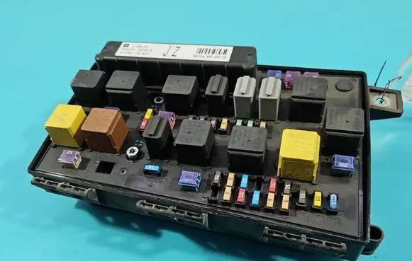 Opel Astra H Fuse box set 5DK00946420 IMPRK1584983