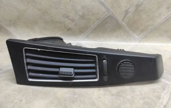 Hyundai ix 55 Dashboard side air vent grill/cover trim 974203J000 97270XXXXX
