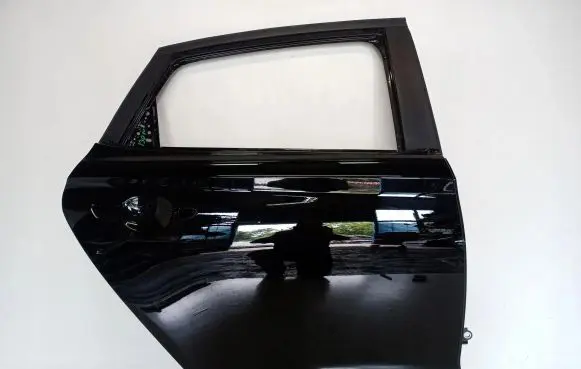 Hyundai i30 Rear door