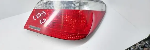 BMW 5 E60 E61 Rear/tail lights 6910768