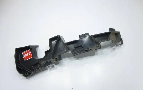 Front bumper mounting bracket