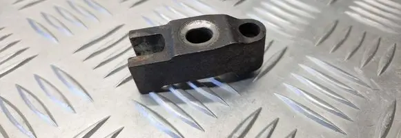 Ford Focus Fuel Injector clamp holder 
