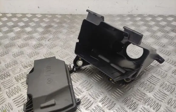 Mercedes-Benz GLC X253 C253 Fuse box set A2135400124 A2055400182