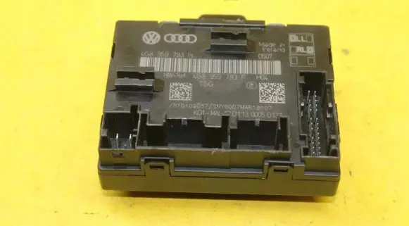 Audi A6 C7 Door control unit/module 4g8959793f