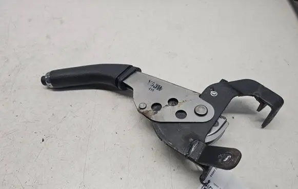 KIA Sorento Handbrake/parking brake lever assembly 