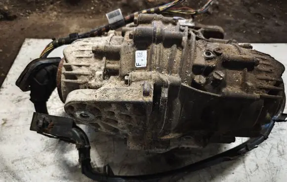 BMW X6 E71 Rear differential P758602503 TJ0586072AGT306